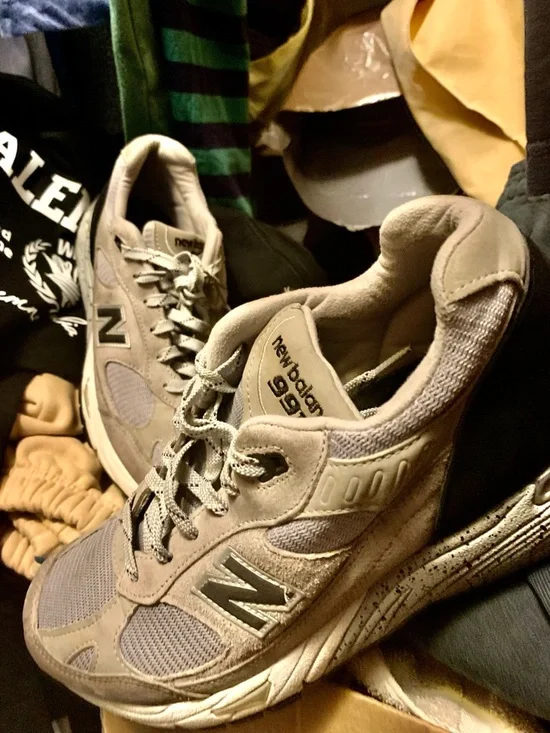 New Balance 991 Light Gray & White Athletic Sneakers - Picture 7 of 10